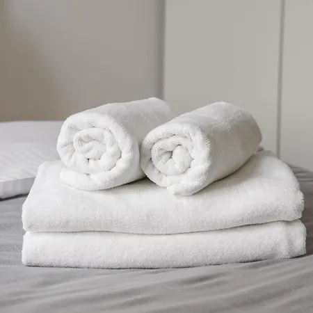 Bemowo Kocjana 2-bedroom By Bookinghost Varšava