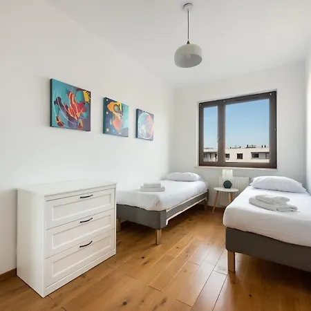 Apartmán Bemowo Kocjana 2-bedroom By Bookinghost *