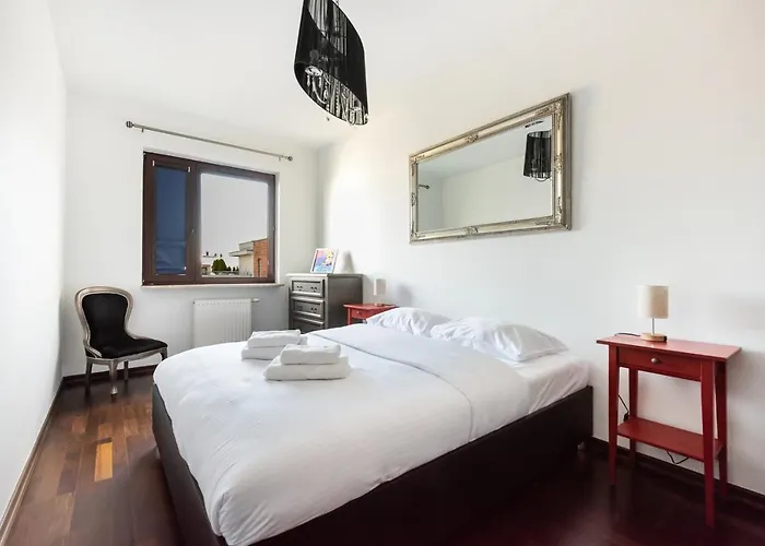 شقة Bemowo Kocjana 2-bedroom By Bookinghost